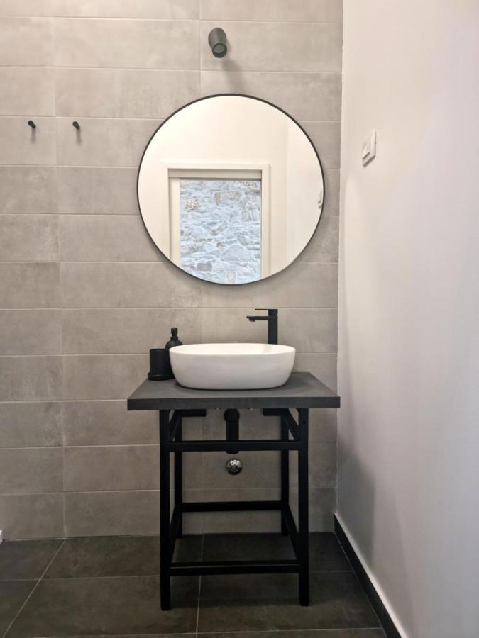 Central Studio Apartment Pula Extérieur photo